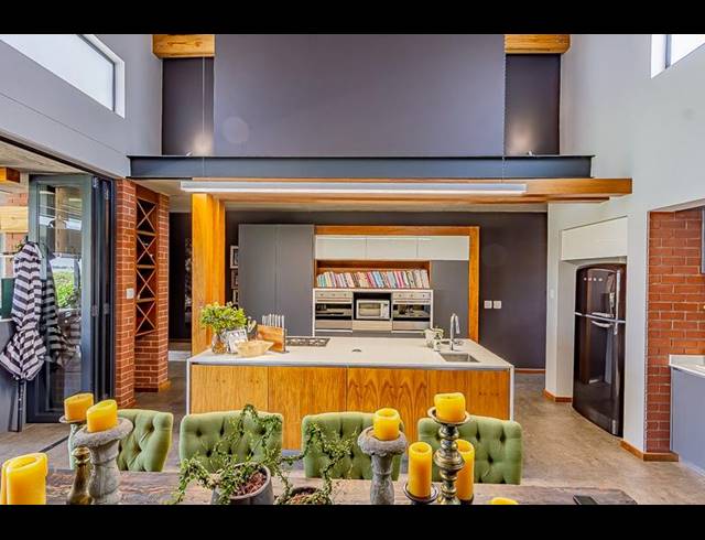 4 BEDROOM HOUSE FOR SALE IN COPPERLEAF ESTATE